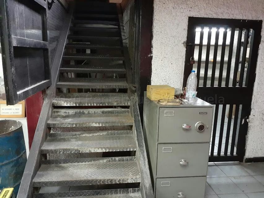 Comercial (Local Comercial) en Venta en Los Rosales, Distrito Metropolitano - 9