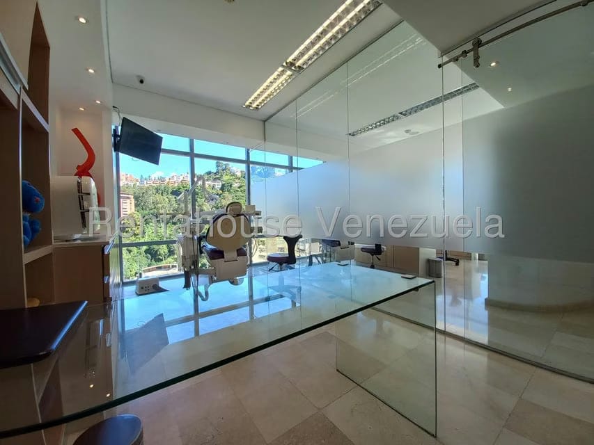 Comercial (Consultorio Medico) en Alquiler en La Trinidad, Distrito Metropolitano - 3