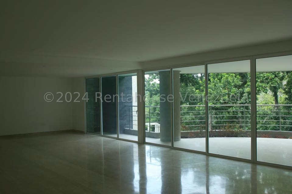 Apartamento (1 Nivel) en Venta en Los Chorros, Distrito Metropolitano - 14