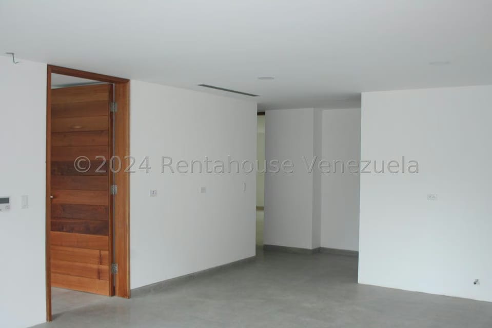 Apartamento (1 Nivel) en Venta en Los Chorros, Distrito Metropolitano - 20