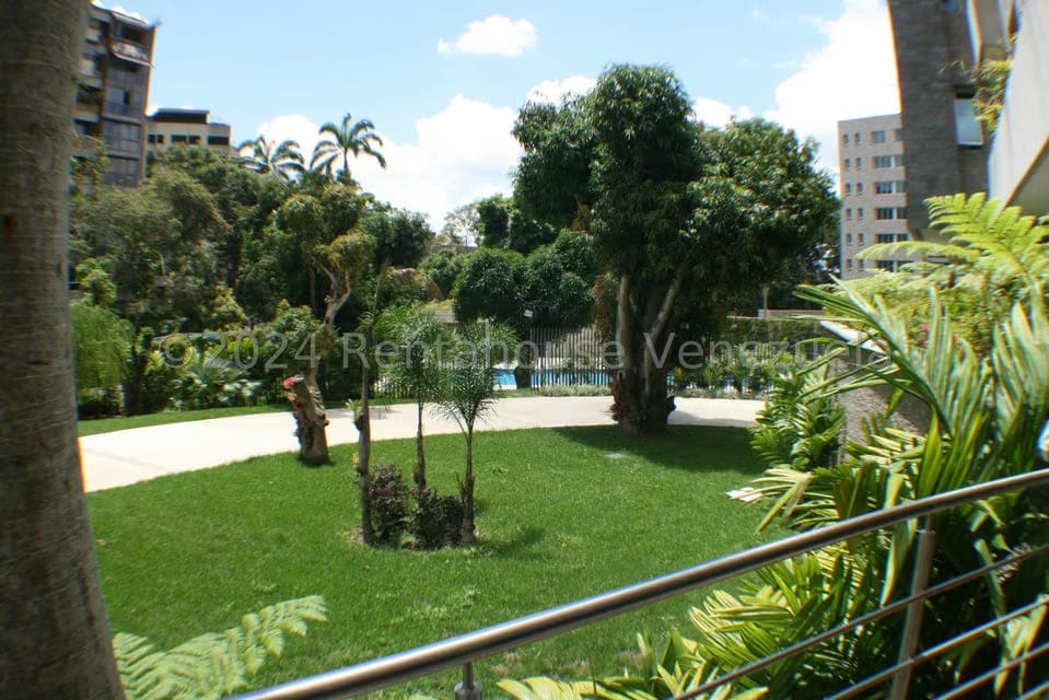 Apartamento (1 Nivel) en Venta en Los Chorros, Distrito Metropolitano - 24