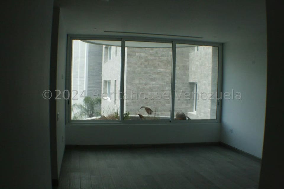 Apartamento (1 Nivel) en Venta en Los Chorros, Distrito Metropolitano - 38