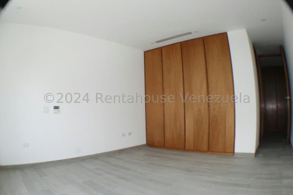 Apartamento (1 Nivel) en Venta en Los Chorros, Distrito Metropolitano - 39