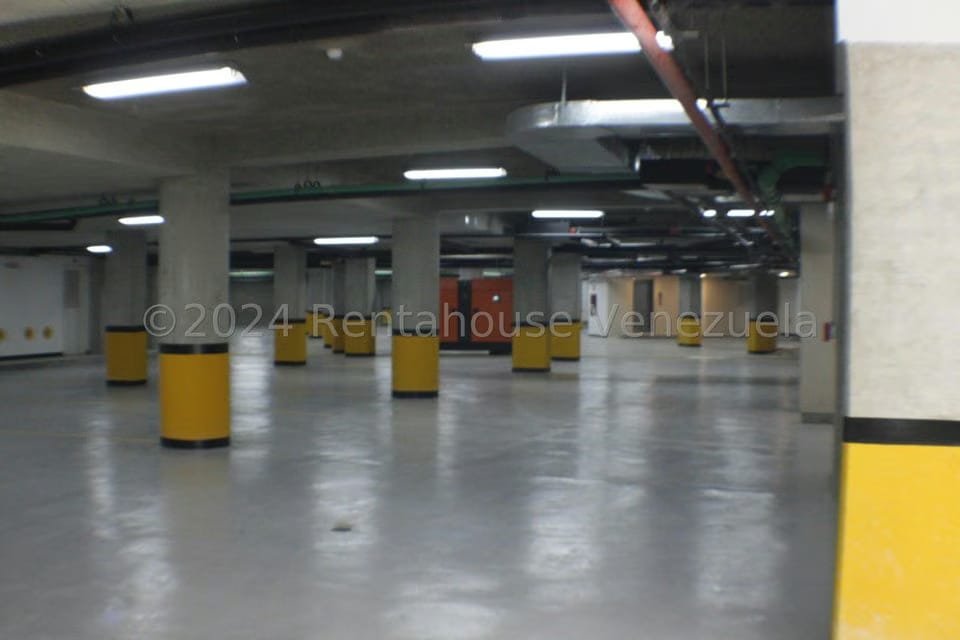 Apartamento (1 Nivel) en Venta en Los Chorros, Distrito Metropolitano - 50