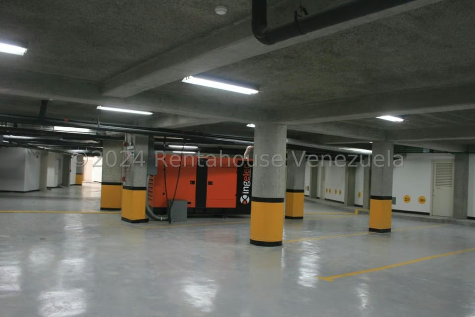 Apartamento (1 Nivel) en Venta en Los Chorros, Distrito Metropolitano - 51