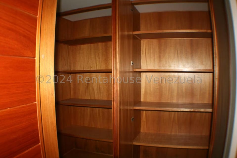 Apartamento (1 Nivel) en Venta en Los Chorros, Distrito Metropolitano - 63