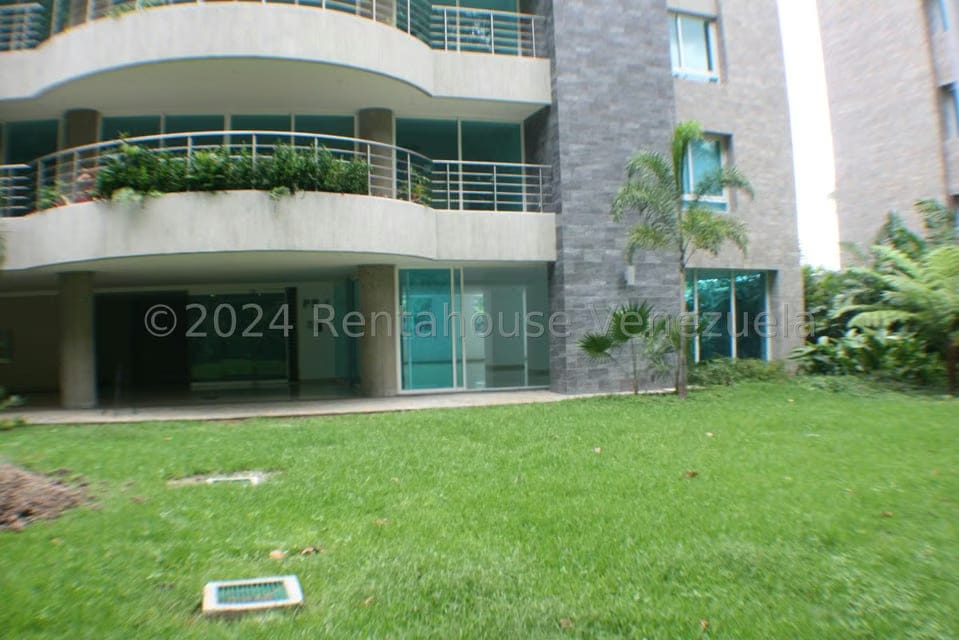 Apartamento (1 Nivel) en Venta en Los Chorros, Distrito Metropolitano - 82