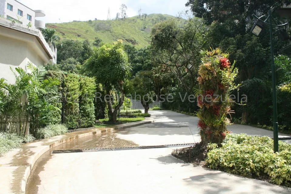 Apartamento (1 Nivel) en Venta en Los Chorros, Distrito Metropolitano - 89