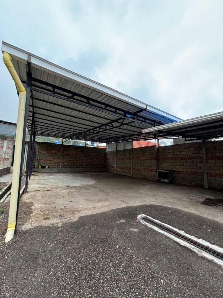 En Alquiler Local comecial con amplio Galpón en Cordero - 6