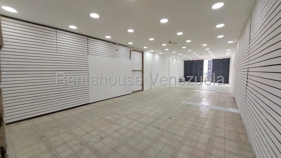 Comercial (Galpon - Deposito) en Alquiler en Parroquia Santa Rosalia, Distrito Metropolitano - 7