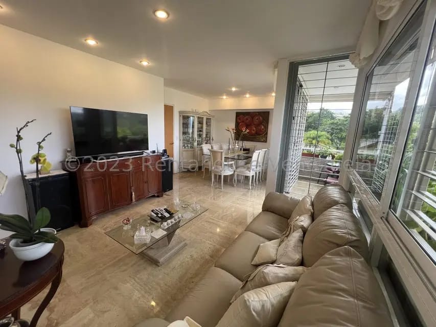 Apartamento (1 Nivel) en Venta en Lomas del Sol, Distrito Metropolitano - 3