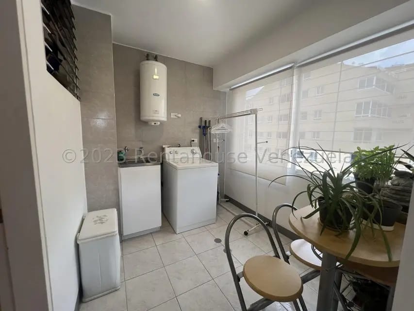 Apartamento (1 Nivel) en Venta en Lomas del Sol, Distrito Metropolitano - 9