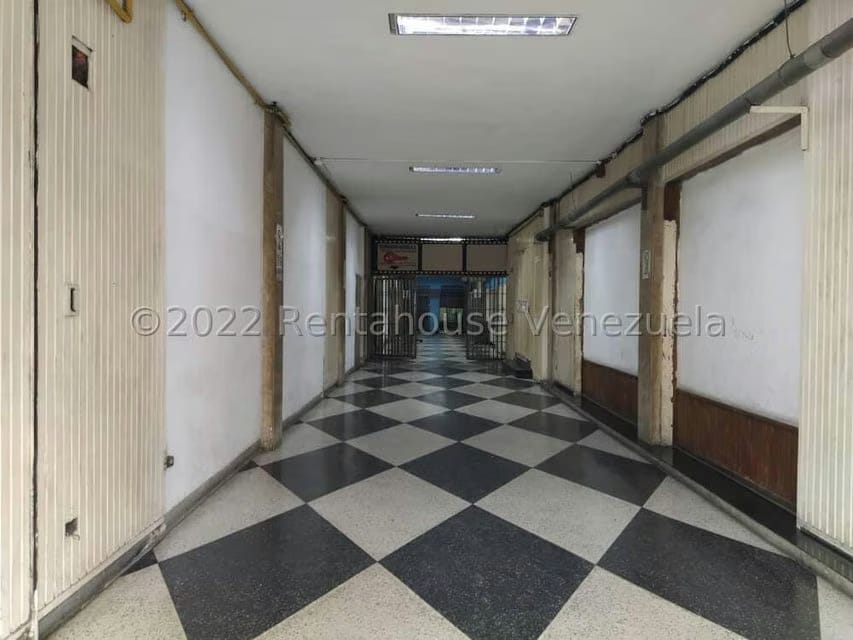Comercial (Local Comercial) en Venta en Parroquia Altagracia, Distrito Metropolitano - 5