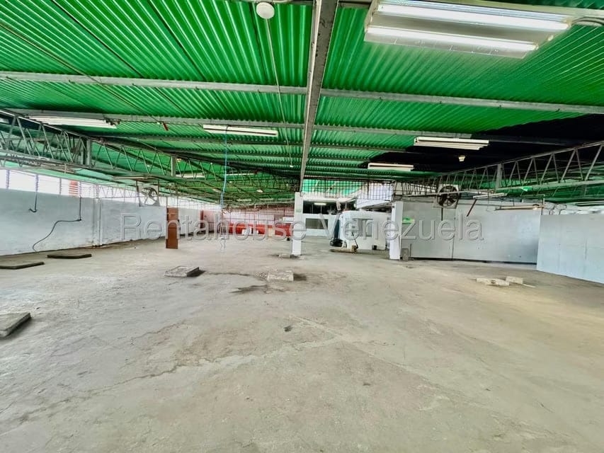 Comercial (Galpon - Deposito) en Alquiler en Los Ruices, Distrito Metropolitano - 16