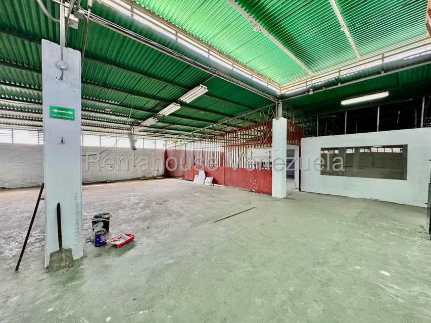 Comercial (Galpon - Deposito) en Alquiler en Los Ruices, Distrito Metropolitano - 9