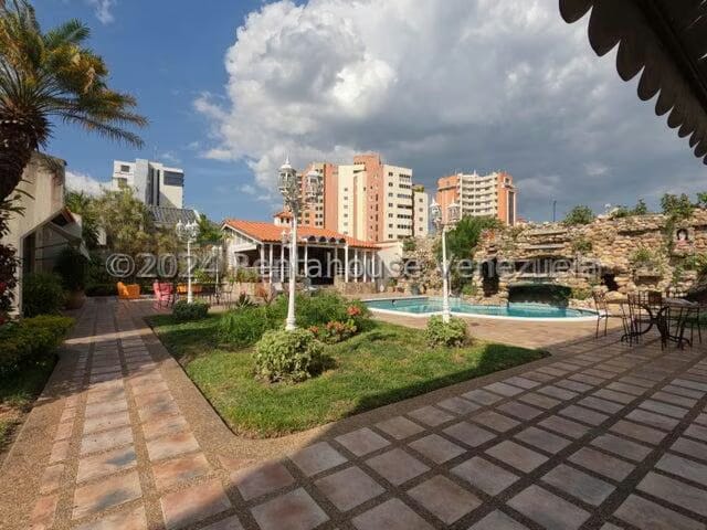 Casa (Multipes Niveles) en Venta en El Pedregal, Lara - 21