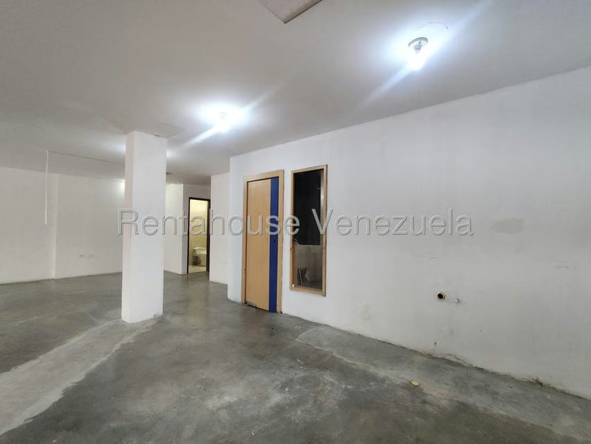 Comercial (Local Comercial) en Alquiler en Avenida Milagro Norte, Zulia - 21