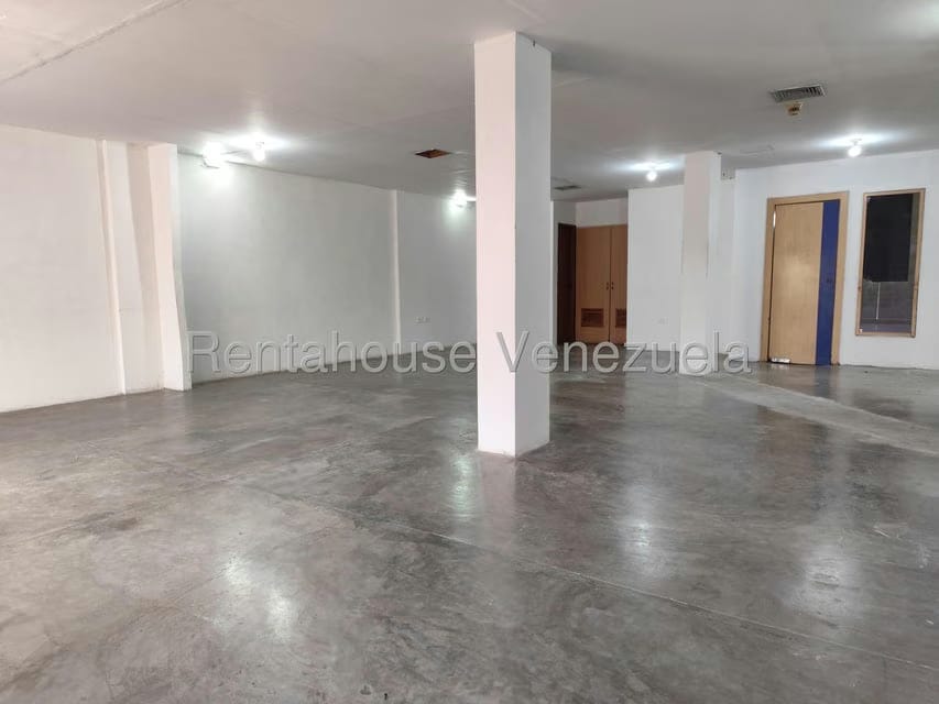 Comercial (Local Comercial) en Alquiler en Avenida Milagro Norte, Zulia - 8