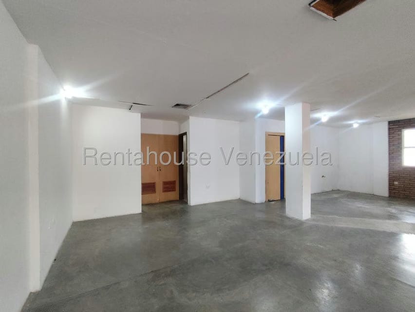 Comercial (Local Comercial) en Alquiler en Avenida Milagro Norte, Zulia - 9