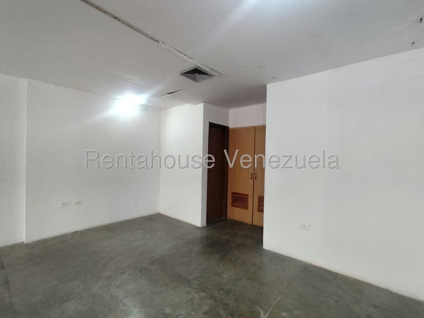 Comercial (Local Comercial) en Alquiler en Avenida Milagro Norte, Zulia - 10