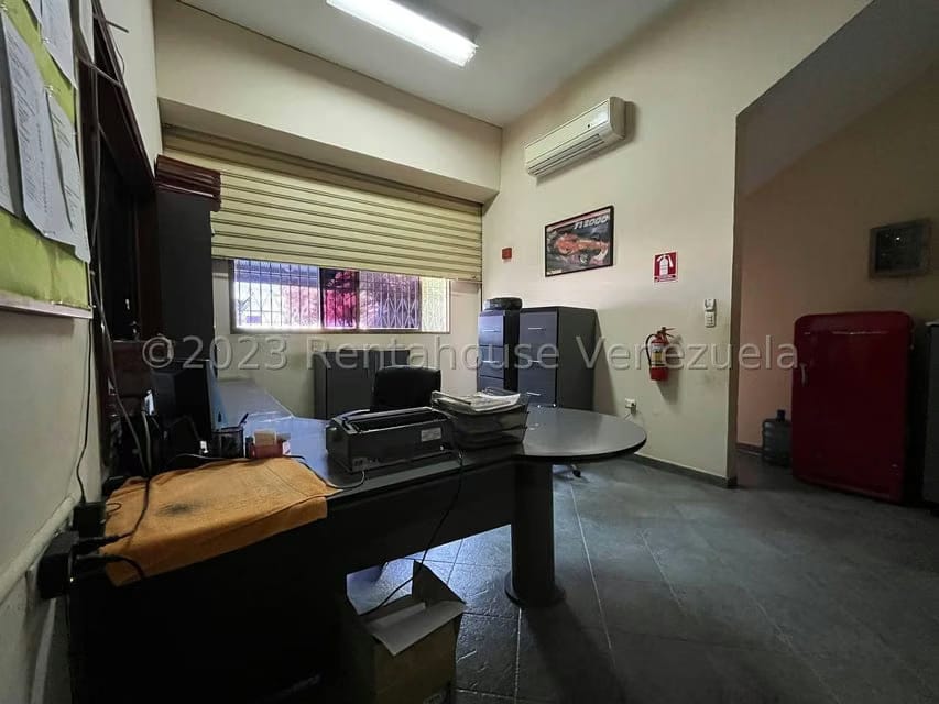 Comercial (Local Comercial) en Alquiler en Parroquia Juan Bautista Rodriguez, Lara - 23