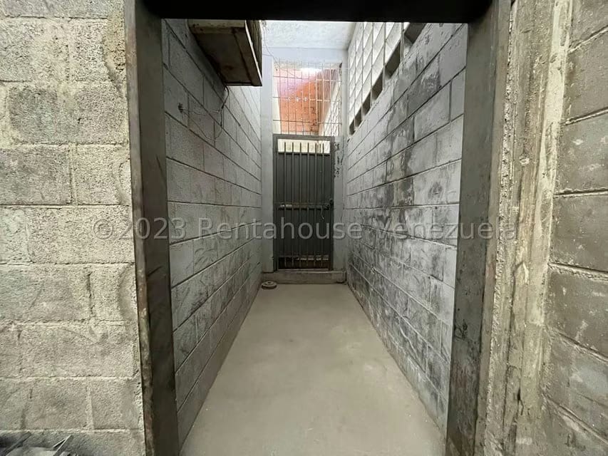 Comercial (Local Comercial) en Alquiler en Parroquia Juan Bautista Rodriguez, Lara - 36