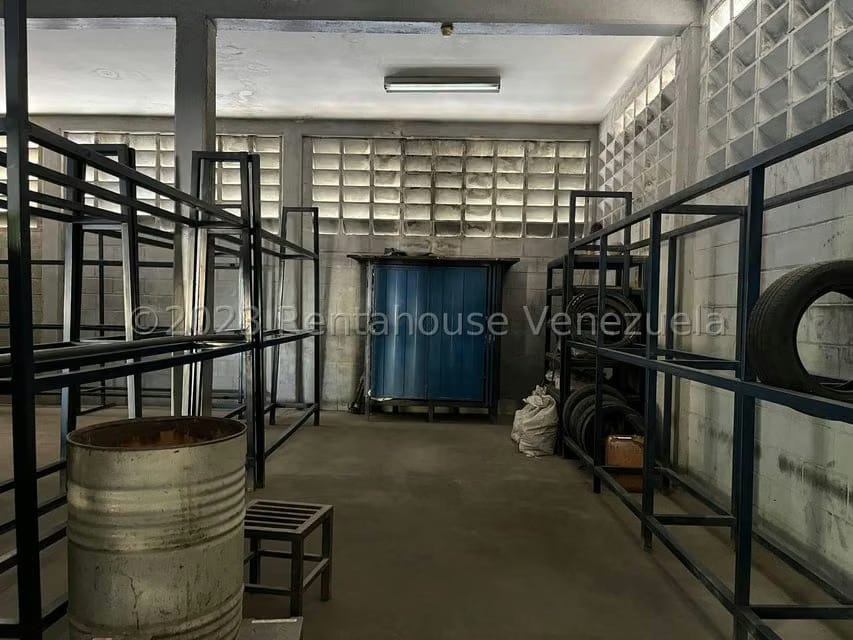 Comercial (Local Comercial) en Alquiler en Parroquia Juan Bautista Rodriguez, Lara - 41