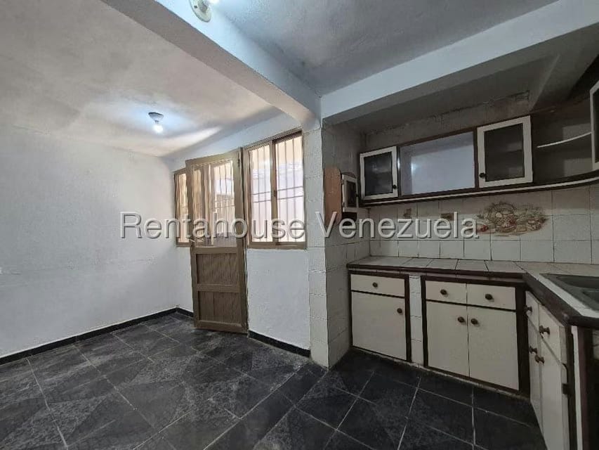 Casa (1 Nivel) en Venta en Dona Emilia, Falcon - 16