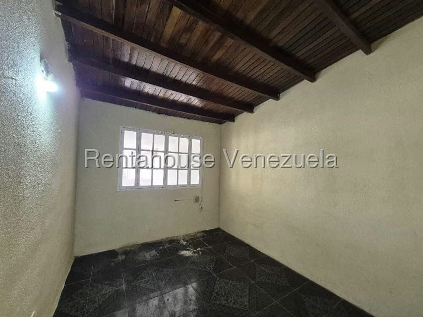 Casa (1 Nivel) en Venta en Dona Emilia, Falcon - 8
