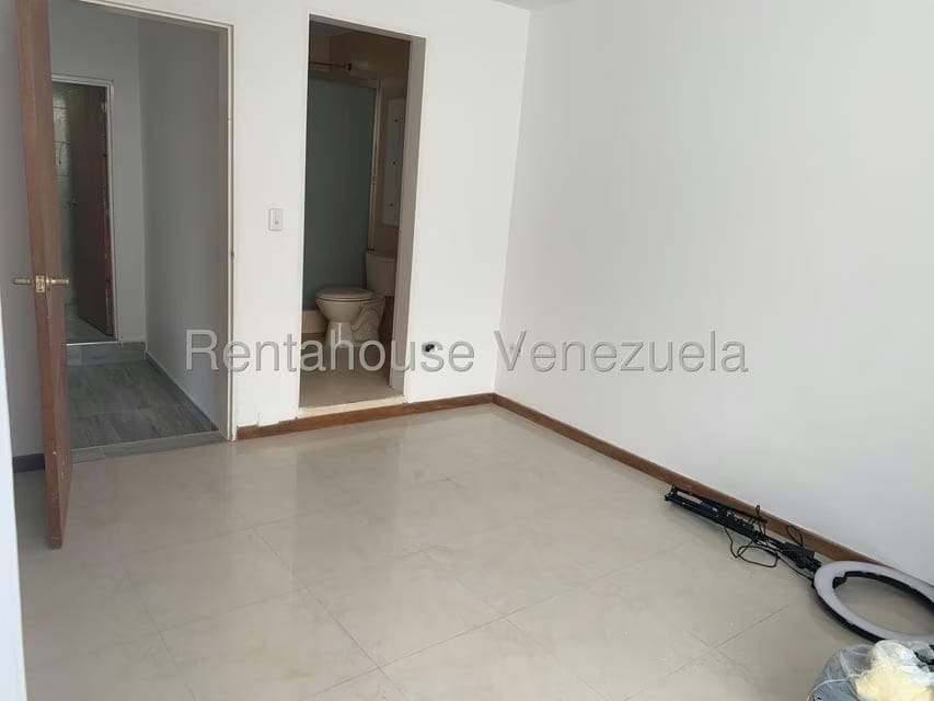 Casa (Duplex) en Venta en Caicaguana, Distrito Metropolitano - 18