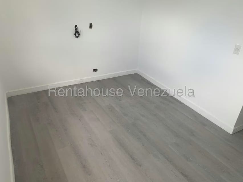 Casa (Duplex) en Venta en Caicaguana, Distrito Metropolitano - 19
