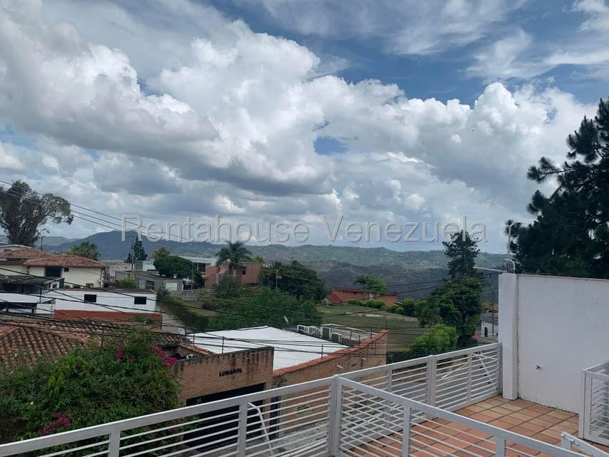 Casa (Duplex) en Venta en Caicaguana, Distrito Metropolitano - 40
