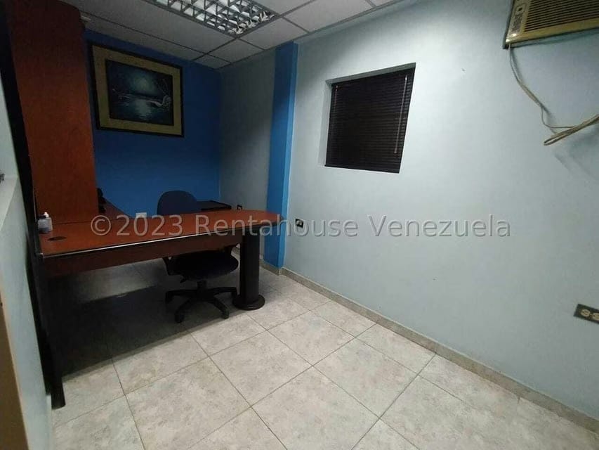 Comercial (Local Comercial) en Alquiler en Avenida Miranda, Aragua - 9