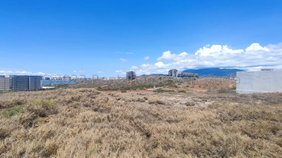 Terreno (Residencial) en Venta en Playa Moreno, Nueva Esparta - 25