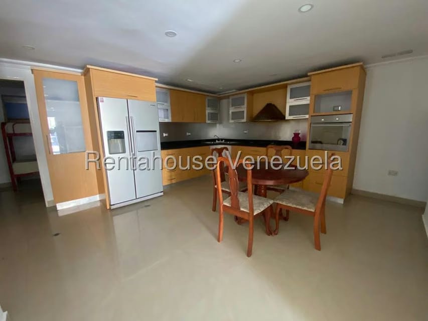 Townhouse (Duplex) en Venta en Los Robles, Nueva Esparta - 6