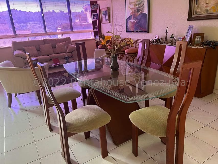 Apartamento (1 Nivel) en Venta en Guaicay, Distrito Metropolitano - 11