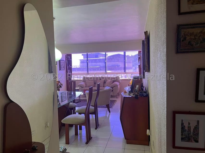 Apartamento (1 Nivel) en Venta en Guaicay, Distrito Metropolitano - 4