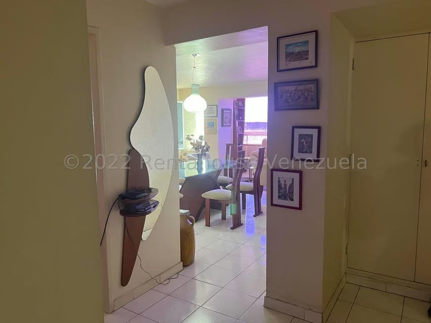 Apartamento (1 Nivel) en Venta en Guaicay, Distrito Metropolitano - 5