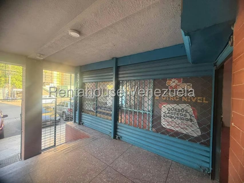 Comercial (Local Comercial) en Alquiler en Casco Central, Carabobo - 2