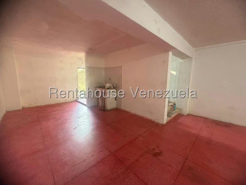 Comercial (Local Comercial) en Alquiler en Casco Central, Carabobo - 13