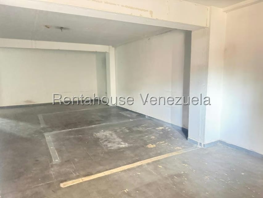 Comercial (Local Comercial) en Alquiler en Casco Central, Carabobo - 18