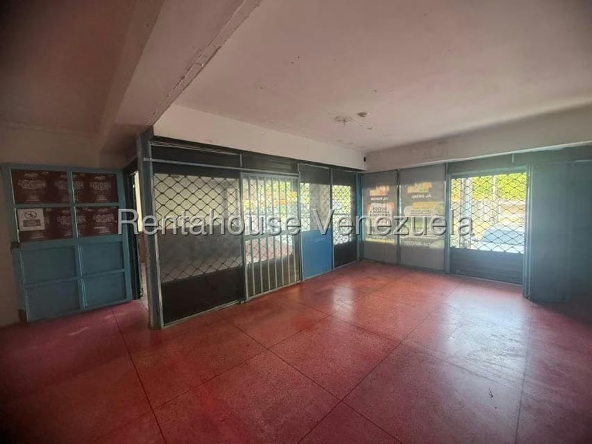 Comercial (Local Comercial) en Alquiler en Casco Central, Carabobo - 4