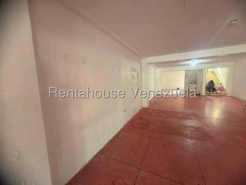 Comercial (Local Comercial) en Alquiler en Casco Central, Carabobo - 6