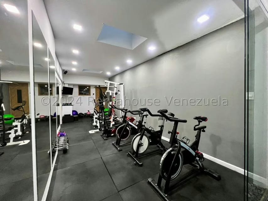 Casa (Multipes Niveles) en Venta en Las Marias, Distrito Metropolitano - 22