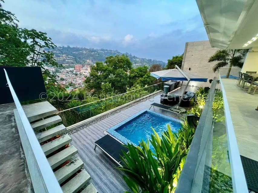 Casa (Multipes Niveles) en Venta en Las Marias, Distrito Metropolitano - 23