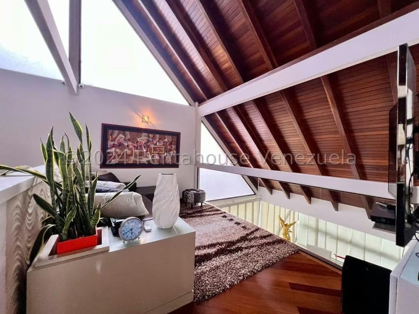 Casa (Multipes Niveles) en Venta en Las Marias, Distrito Metropolitano - 24