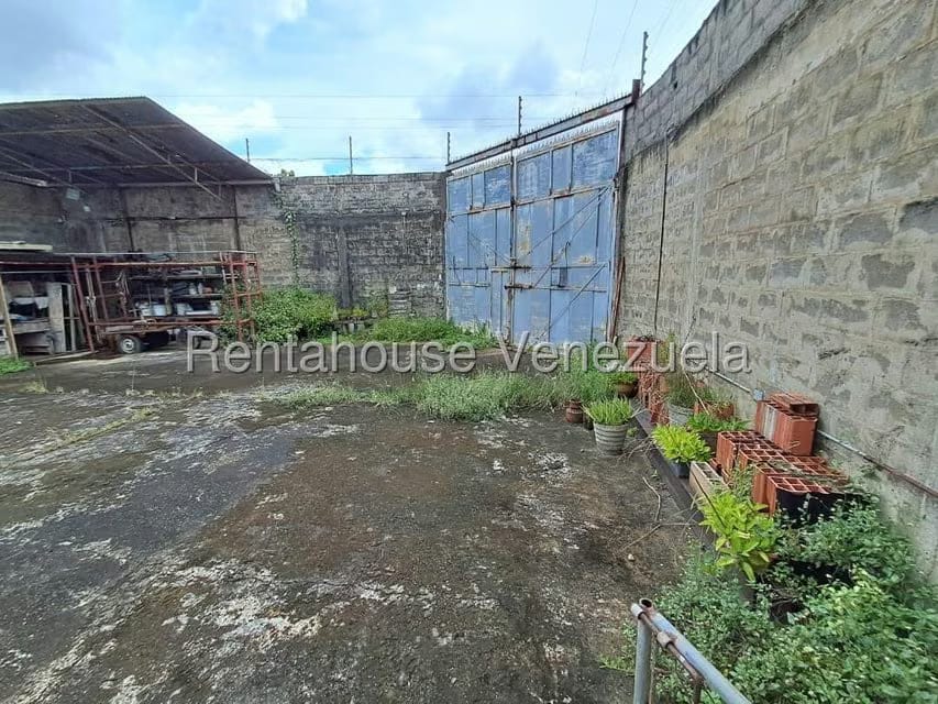 Comercial (Local Comercial) en Venta en Maturin, Monagas - 13