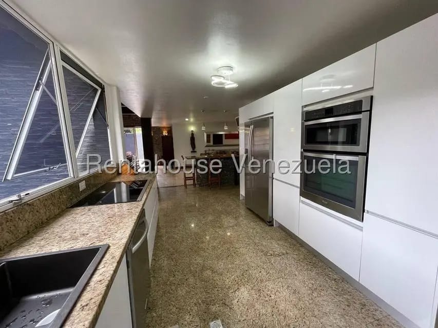 Casa (1 Nivel) en Alquiler en La Boyera, Distrito Metropolitano - 13