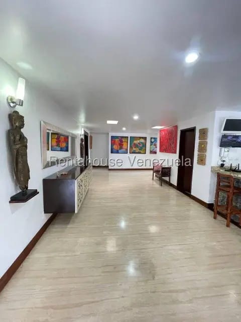 Casa (1 Nivel) en Alquiler en La Boyera, Distrito Metropolitano - 31