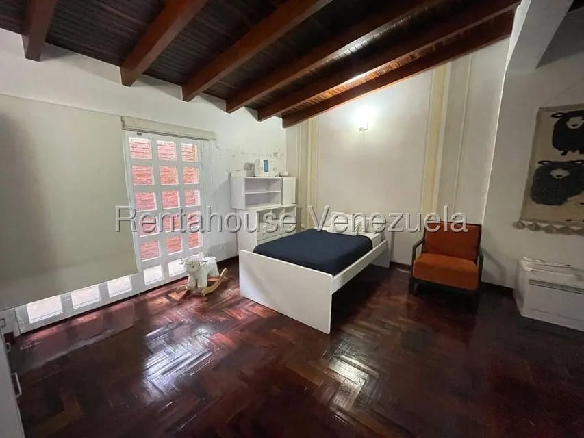 Casa (1 Nivel) en Alquiler en La Boyera, Distrito Metropolitano - 43